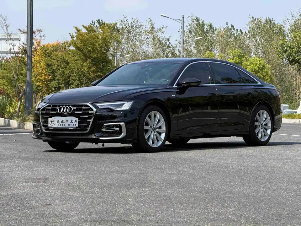 Audi A6L 45 TFSI Premium Selection Dynamic 2023