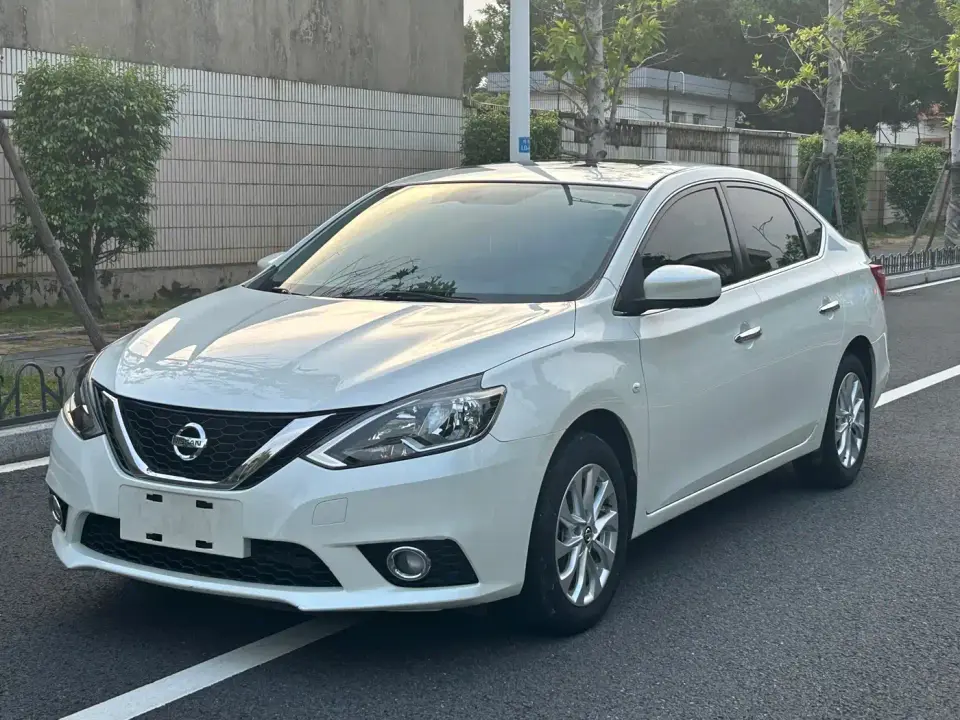 Nissan Sylphy Classic 1.6XE+ CVT Smart Connection Leading Edition 2021