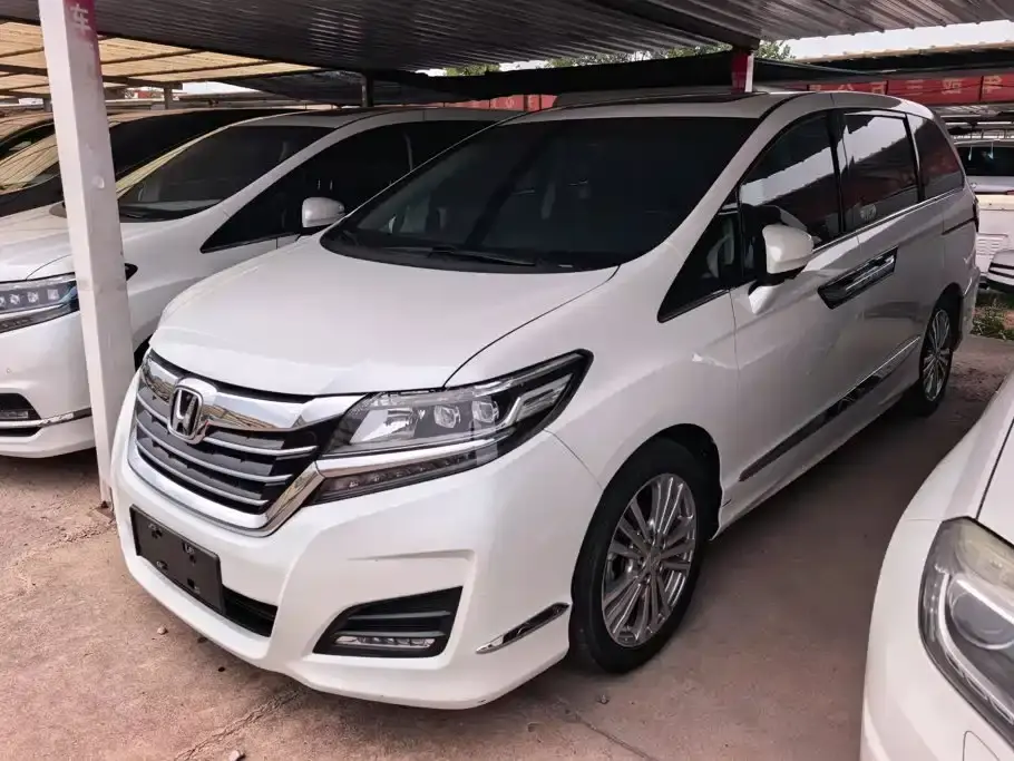 Honda Elysion 2.4L Fashion Edition 2019