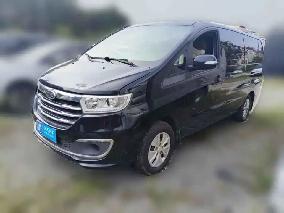 JAC Refine M3 PLUS 1.5T 7-Seater Standard 2022
