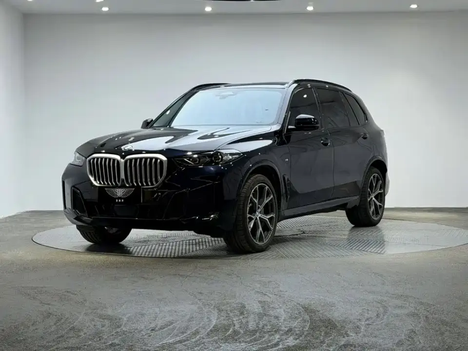 BMW X5 Model xDrive 30Li Exclusive M Sport Blackout Package 2026