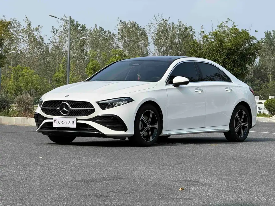 Mercedes-Benz A-Class A 200 L Fashion 2023