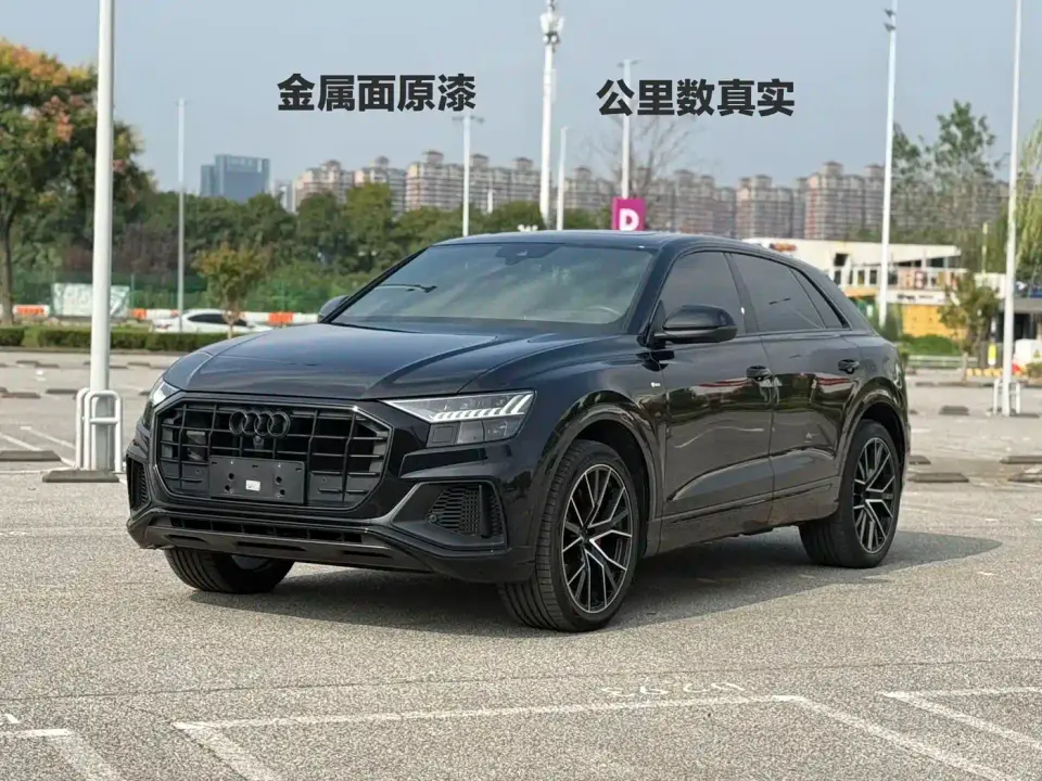 Audi Q8 Model 55 TFSI Premium Dynamic 2020