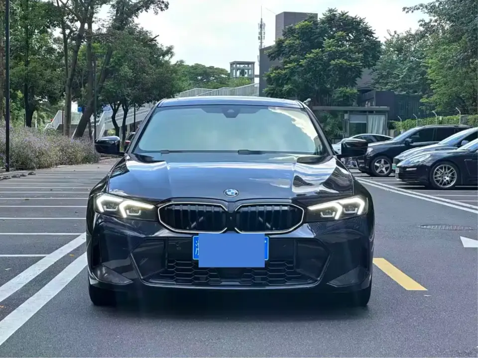BMW 3 Series 330Li M Sport Night Edition 2024