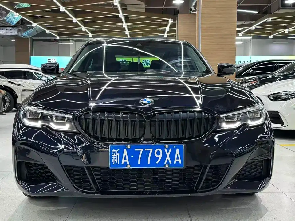 BMW 3 Series 325Li M Sport Night Edition 2021