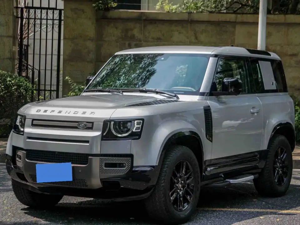 Land Rover Defender 90 P400 X-DYNAMIC S 2021