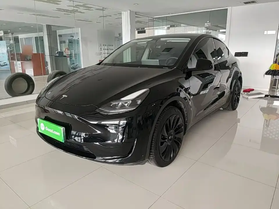 Tesla Model Y Facelift Rear-Wheel Drive Version 2023