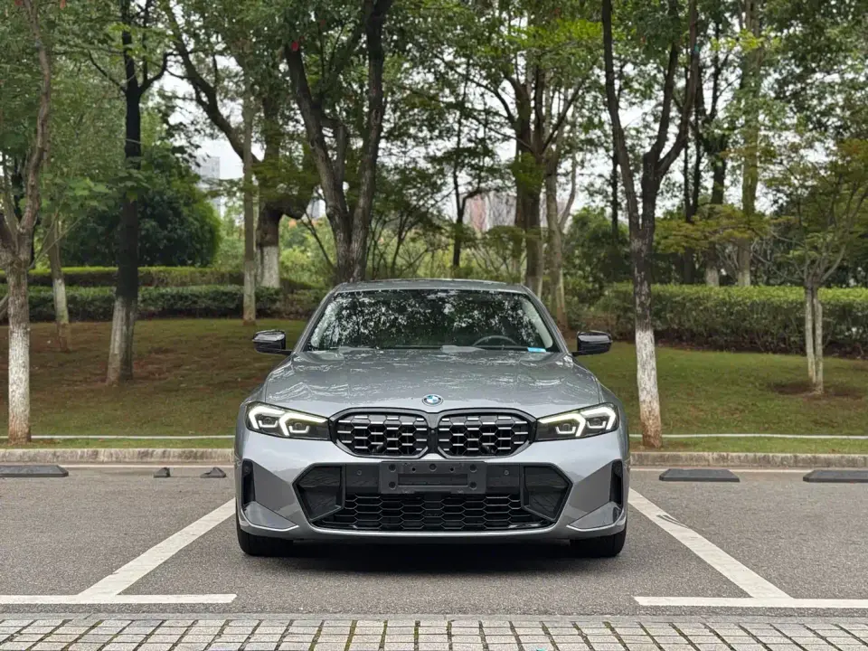 BMW 3 Series 325Li M Sport Black Night Package 2023