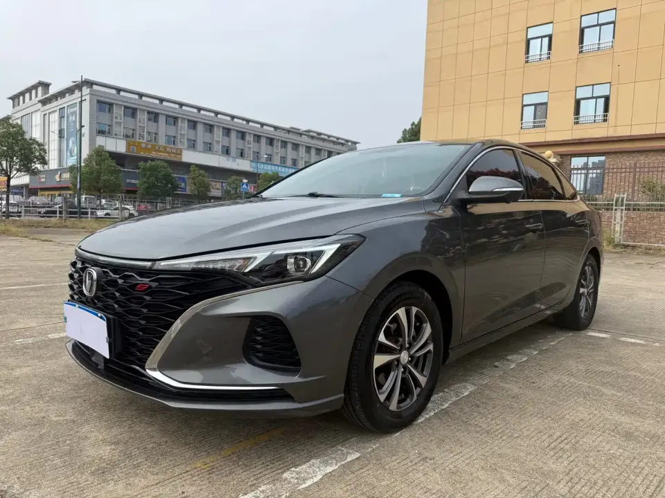 Changan Eado PLUS Blue Whale NE 1.4T GDI DCT Premium 2021