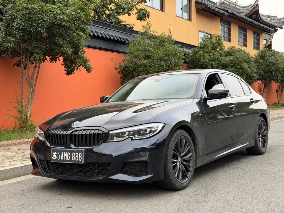 BMW 3 Series 325Li M Sport Night Edition 2021