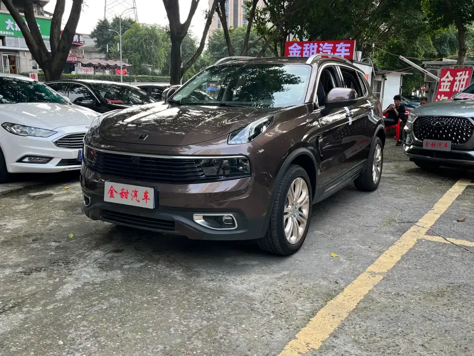 Lynk & Co 01 2.0T 2WD Shine Pro Version China VI 2020
