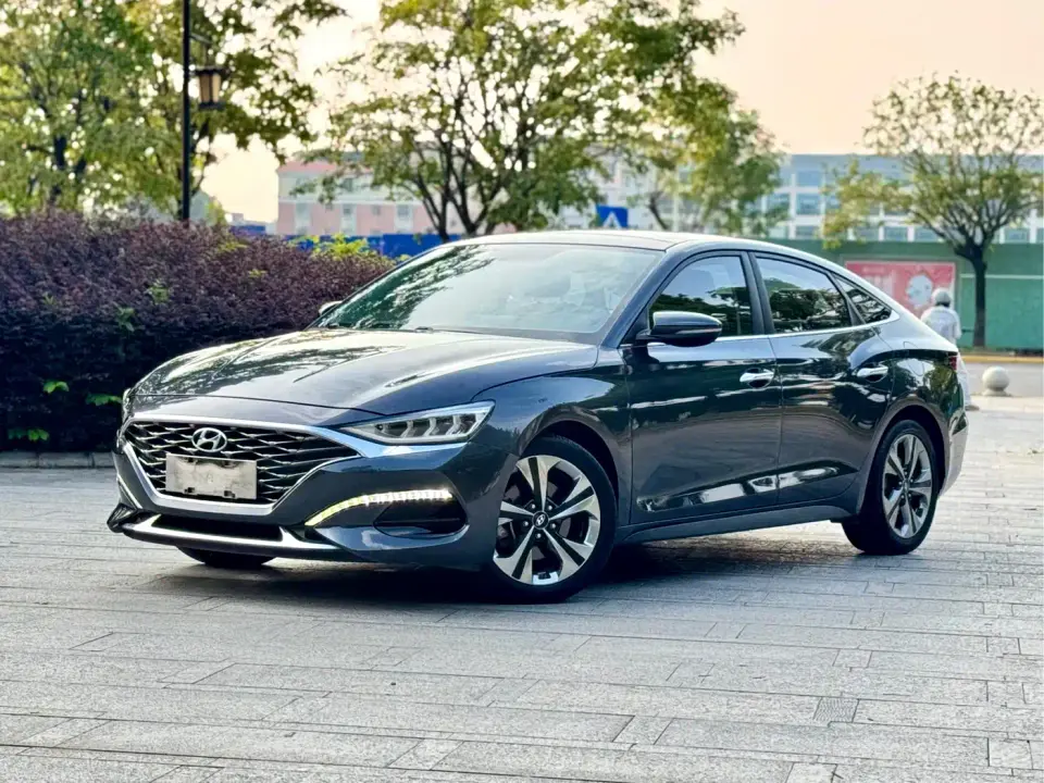 Hyundai Fista 280TGDi Smart Speed Edition China V 2019