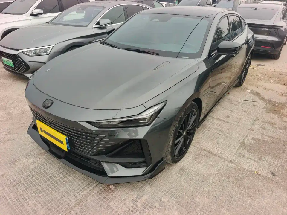 Changan UNI-V 1.5T Premium Edition 2023