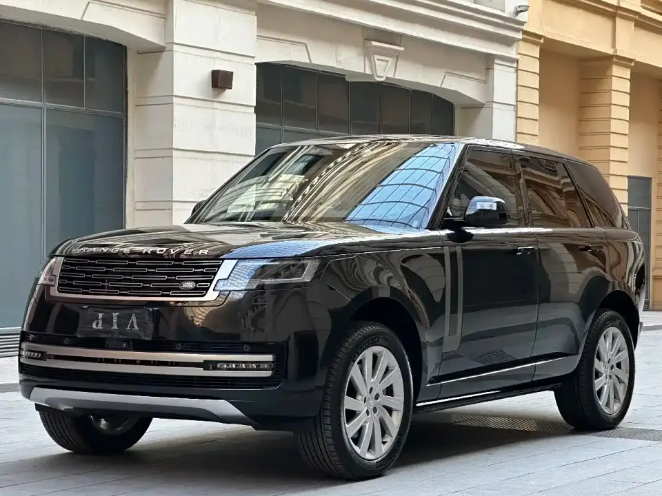 Land Rover Range Rover 3.0 L6 360PS Golden Age Edition 2023