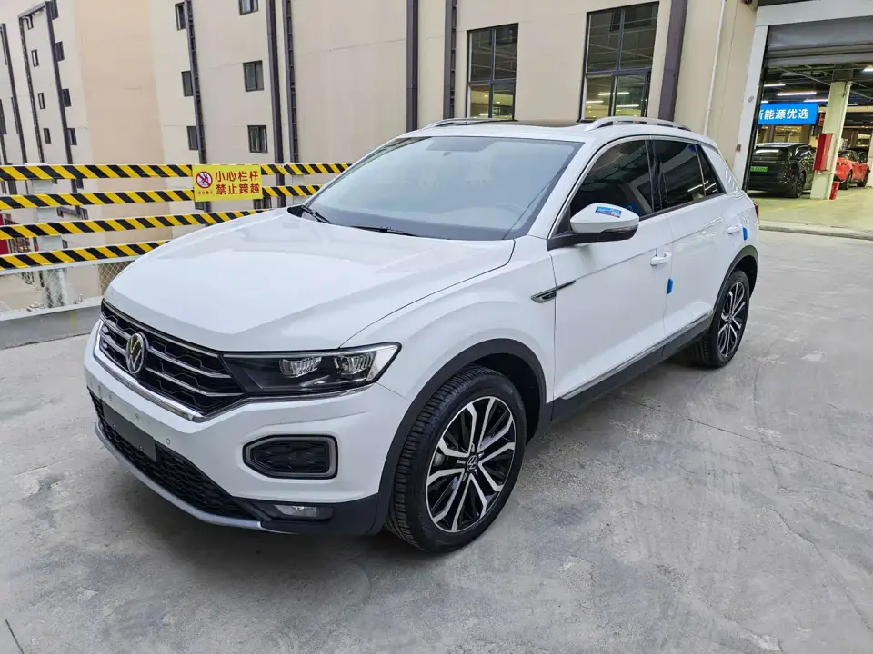 Volkswagen T-ROC 280TSI DSG 2WD Comfort PLUS 2022