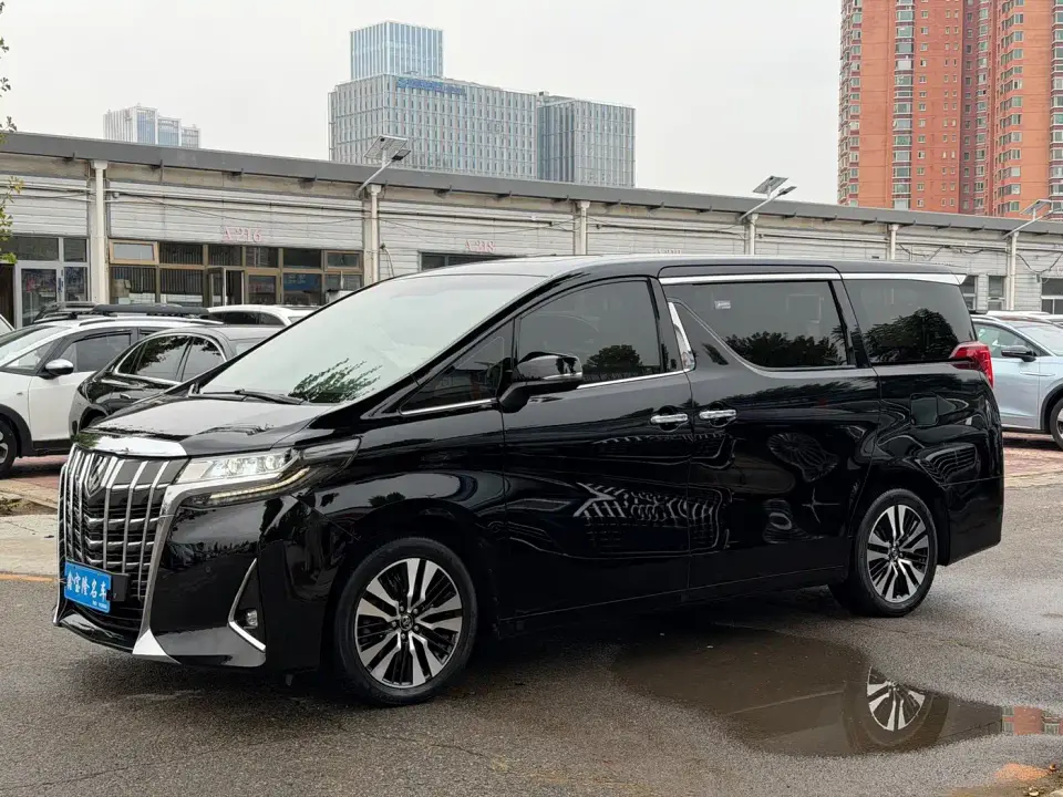 Toyota Alphard Facelift 3.5L Premium Edition 2019
