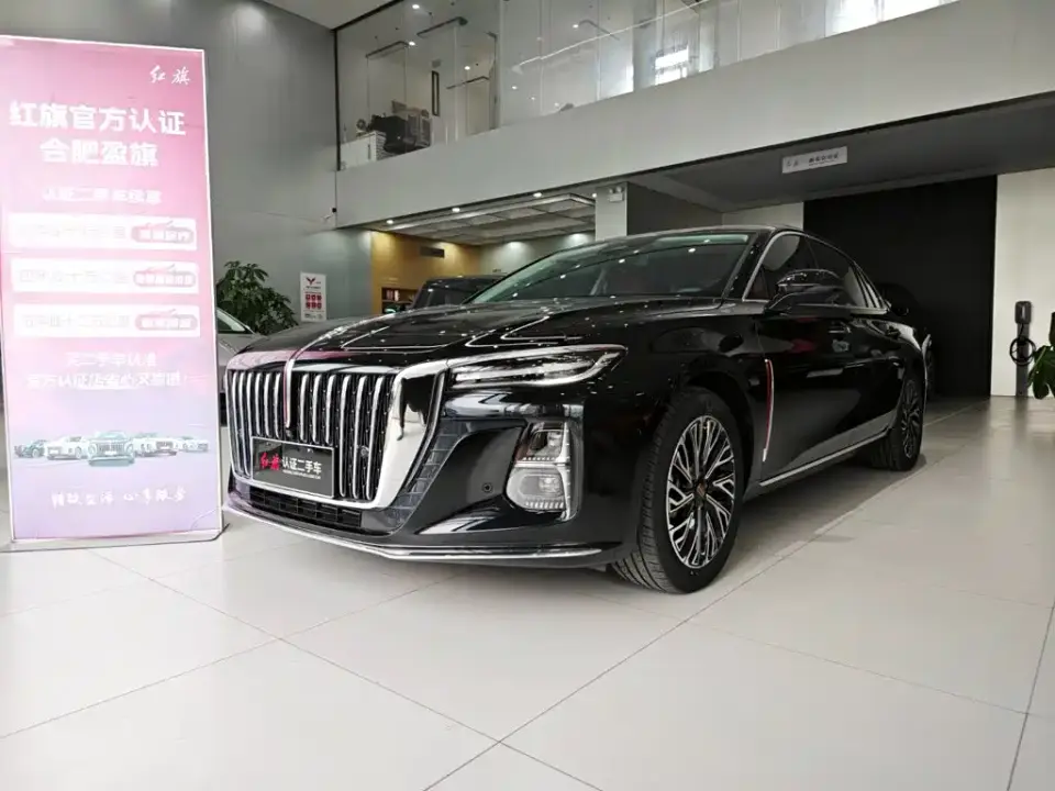 Hongqi H5 2.0T Automatic Smart Connect Flag Smooth Edition 2024