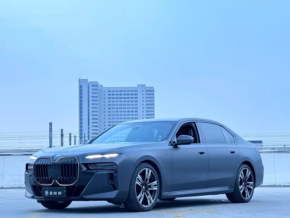BMW 7 Series 740Li Exclusive M Sport Package 2023