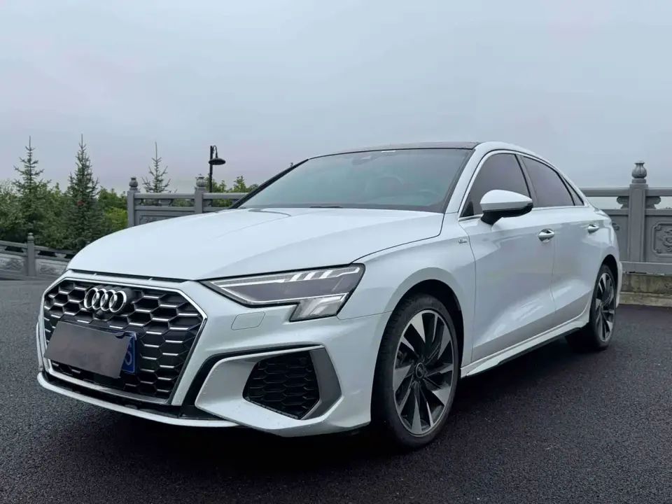 Audi A3 A3L Limousine 35 TFSI Style Sport 2022