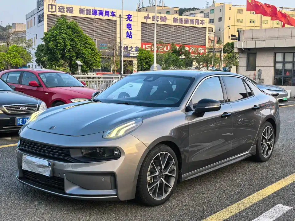 Lynk & Co 03 2.0TD DCT Power Pro 2022
