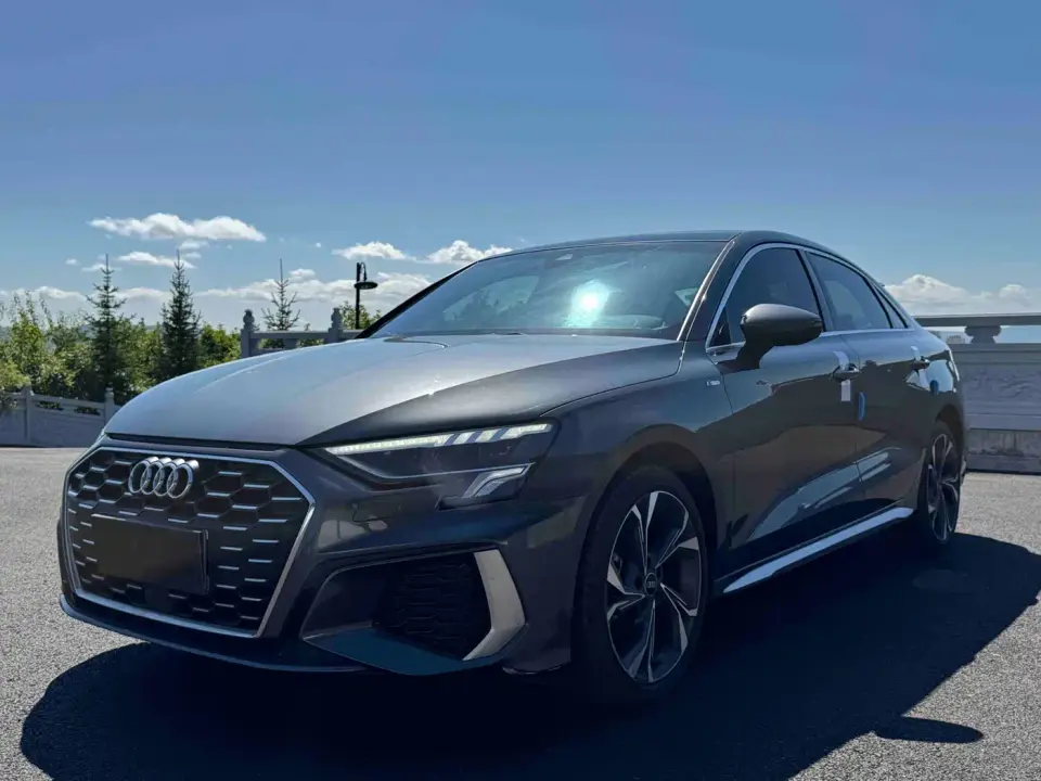 Audi A3 A3L Limousine 35 TFSI Luxury Sport 2022