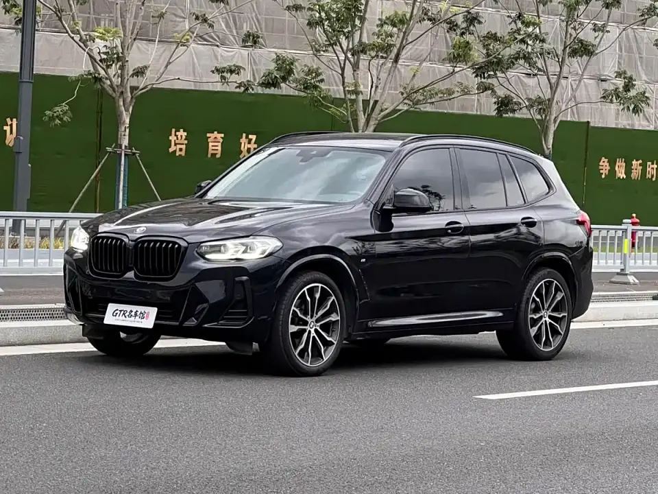 BMW X3 xDrive30i Leading M Night Package 2022