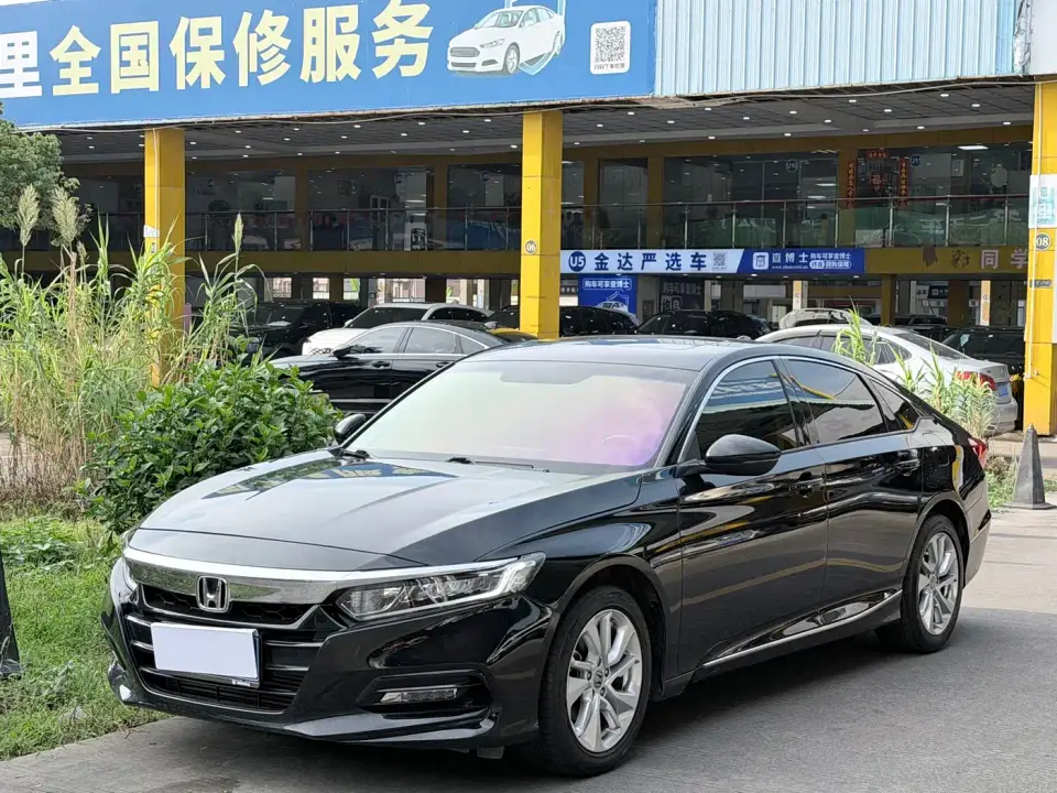 Honda Accord 260TURBO Elite Edition China V 2019