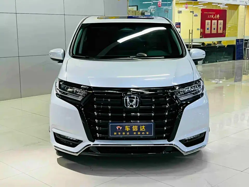 Honda Elysion 2.0L e:HEV Luxury Edition 2024