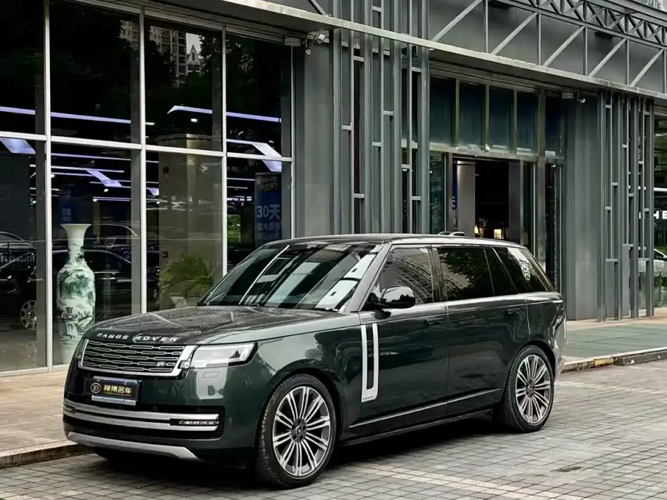 Land Rover Range Rover 3.0 L6 400PS Exemplary Long Wheelbase 2023