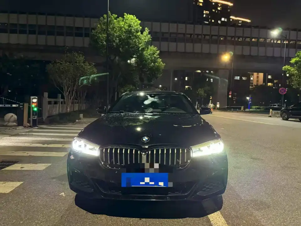 BMW 5 Series Facelift 530Li Leading M Sport Package 2024