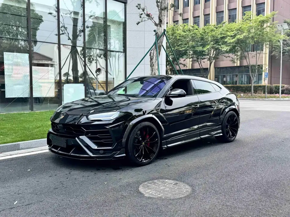 Lamborghini Urus 4.0T V8 2020