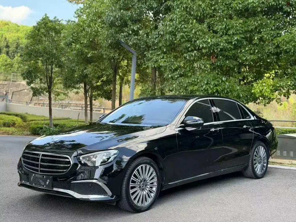 Mercedes-Benz E-Class Second Facelift E 300 L Luxury 2022
