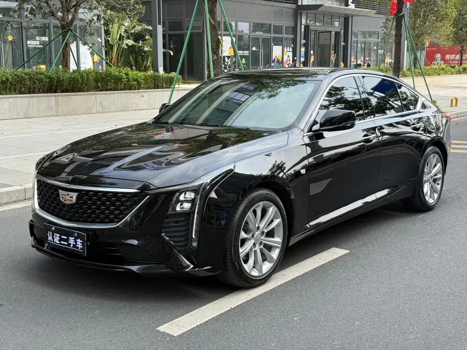 Cadillac CT5 28T Luxury Model Pro 2025