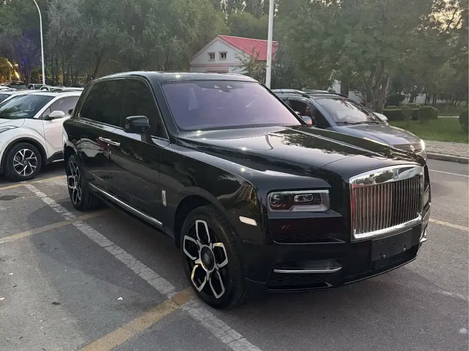 Rolls-Royce Cullinan 4-Seater Version 2020