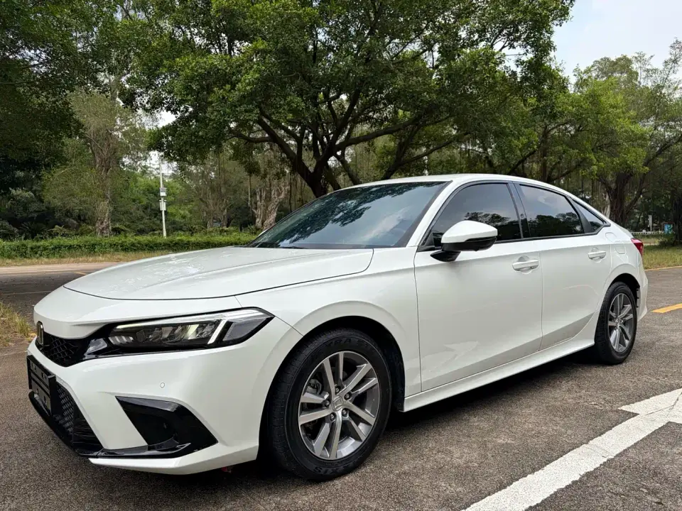 Honda Civic 240TURBO CVT Dynamic Edition 2024