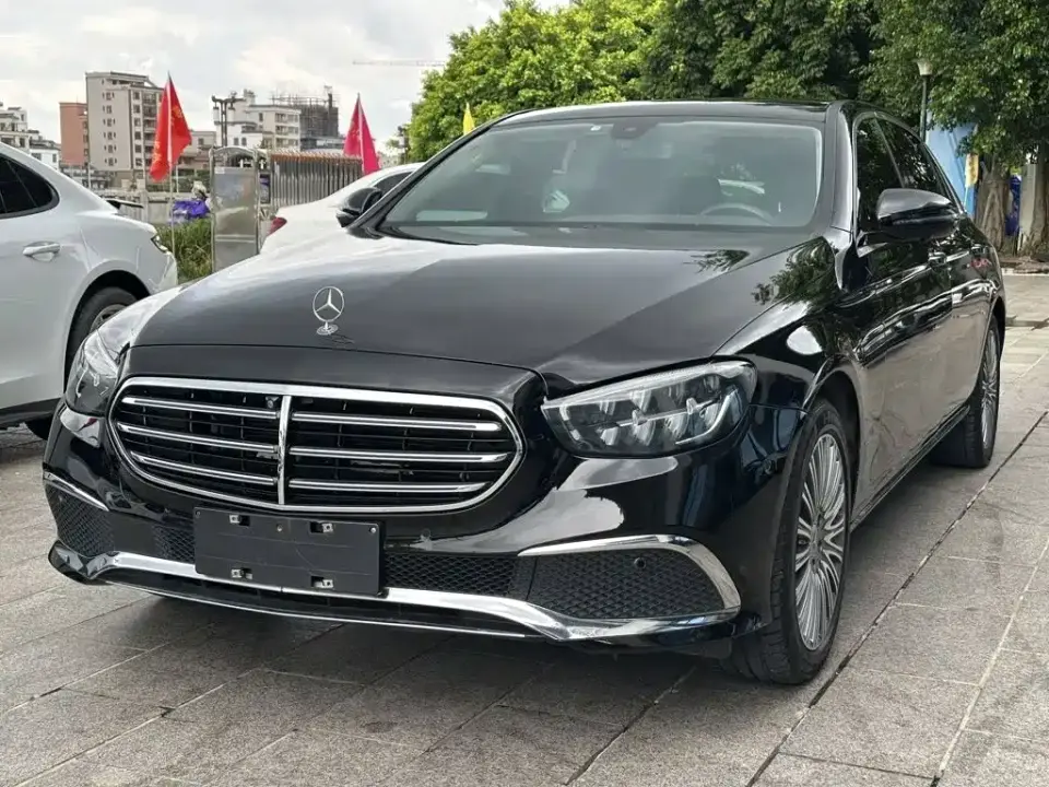 Mercedes-Benz E-Class Second Facelift E 300 L Sport Luxury 2022