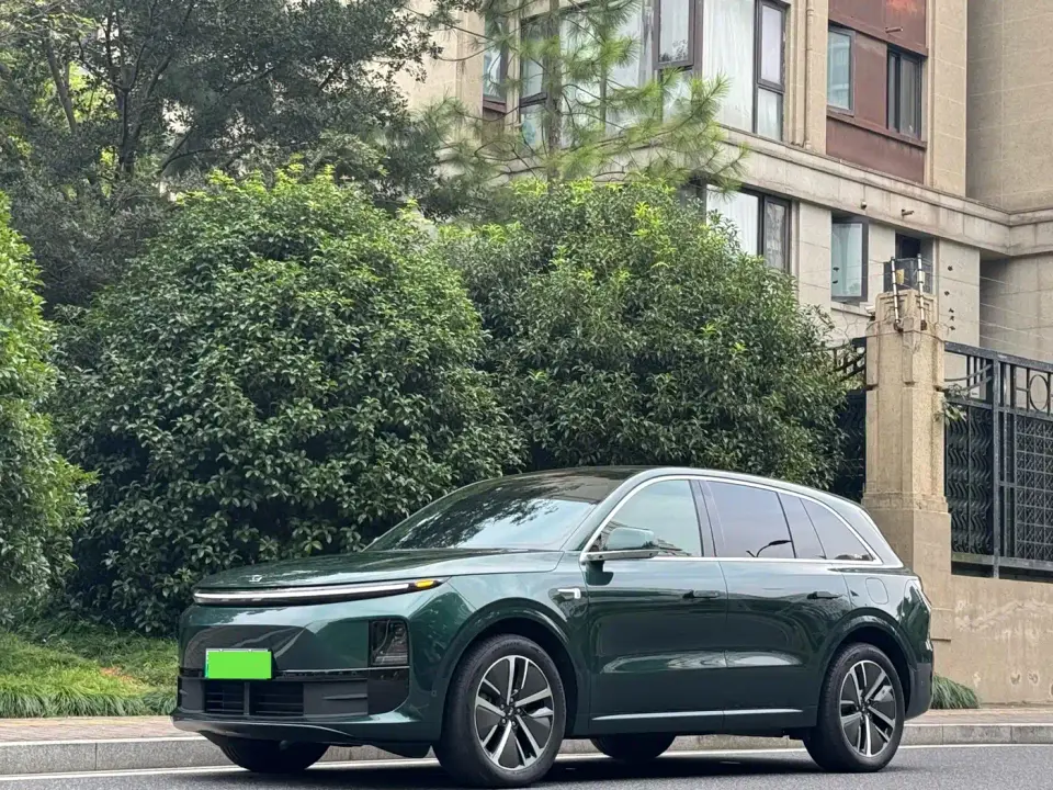 Li Auto L6 Pro 2024