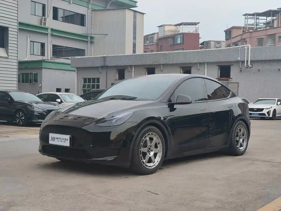 Tesla Model Y Facelift Rear-Wheel Drive Version 2022