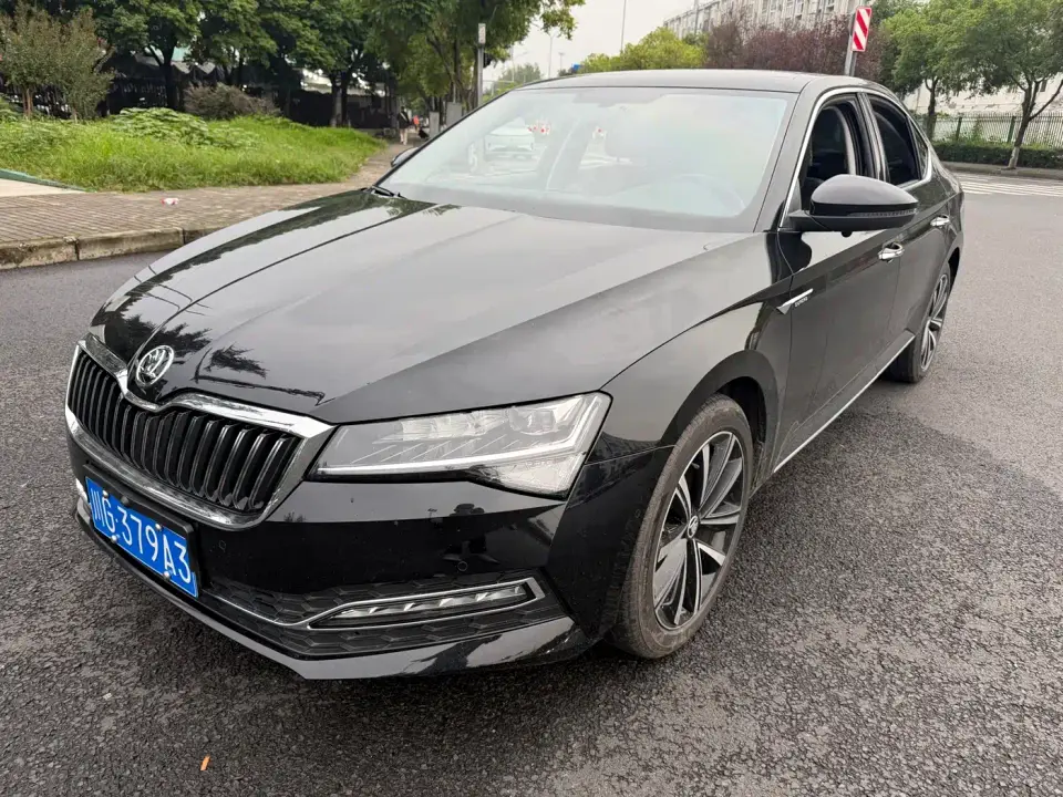 Skoda Superb Model TSI280 DSG Premium Edition 2025