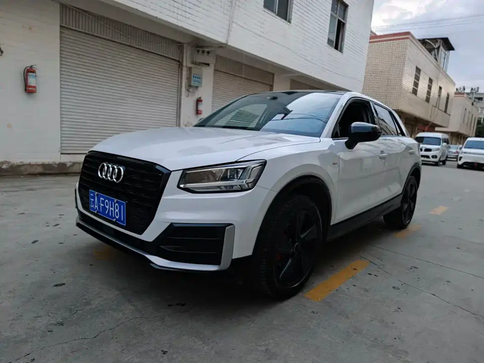 Audi Q2L 35 TFSI Fashion Dynamic Model 2020