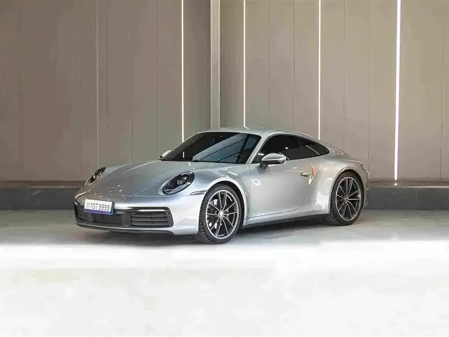 Porsche 911 Carrera 3.0T 2023