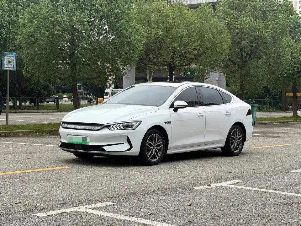 BYD Qin PLUS EV 500KM Luxury Model 2022