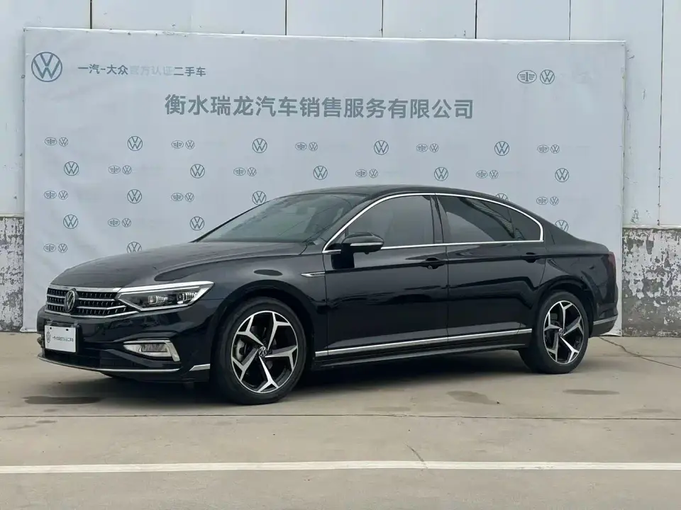 Volkswagen Magotan 2 Million Units Public Sharing Edition 330TSI DSG Luxury 2024