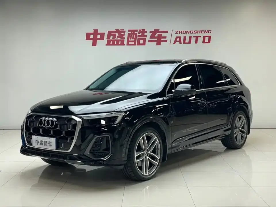 Audi Q7 45 TFSI quattro S line Sport 2025