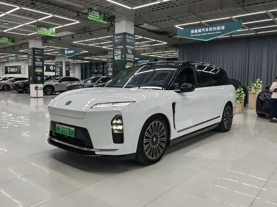NIO ES8 Model 6-Seat Executive Luxury Edition 2025