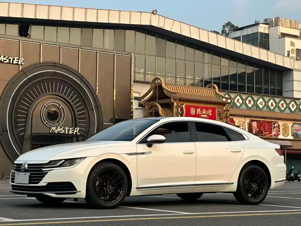 Volkswagen FAW-Volkswagen CC 330TSI Luxury Appearance (China V) 2019