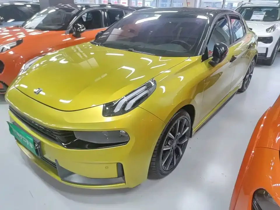 Lynk & Co 03 03+ 2.0TD Auto Wind Rider Edition 2021