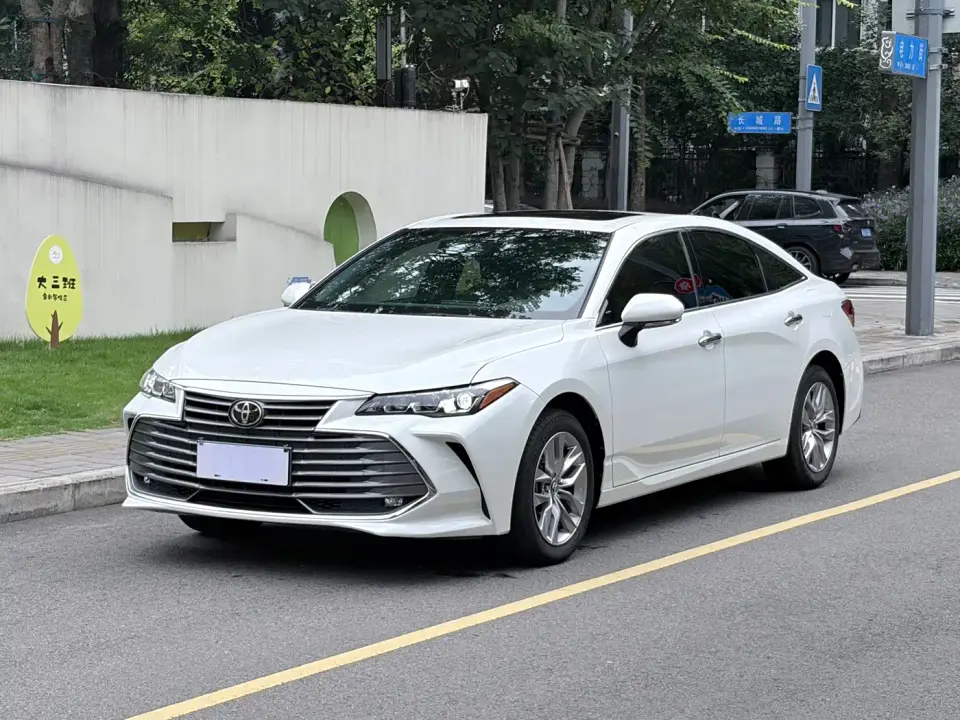 Toyota Avalon 2.0L Luxury Edition (China VI) 2019