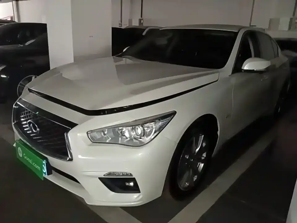 Infiniti Q50L 2.0T Comfort Edition 2022
