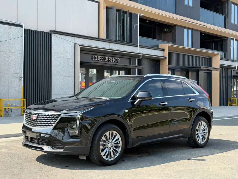 Cadillac XT4 28T 2WD Luxury 2023